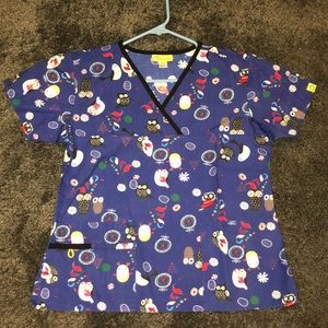 Scrub top, size small.